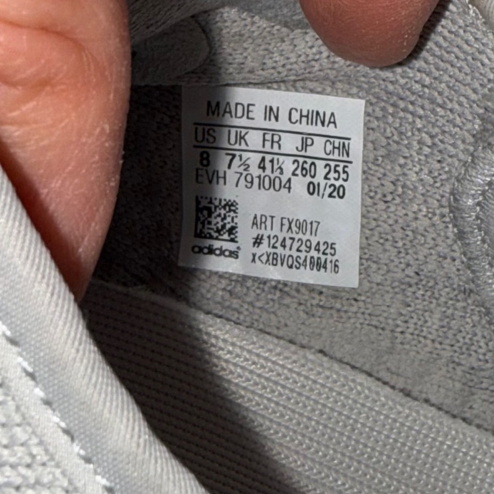 adidas Yeezy Boost 350 V2 “Tail Light” - Picture 11 of 16